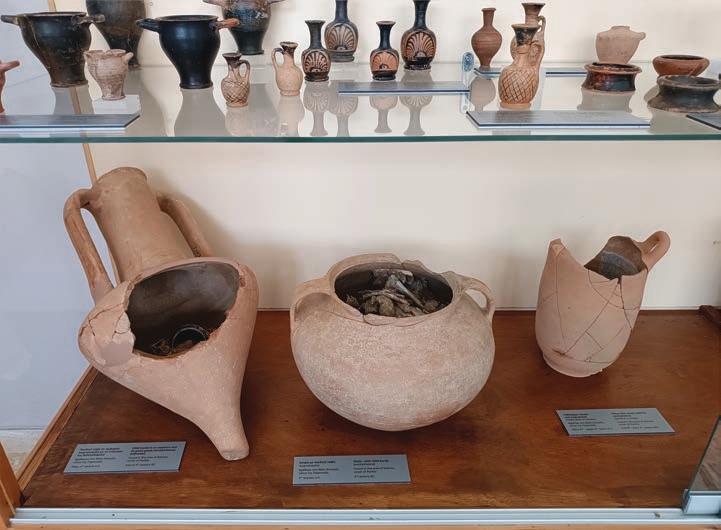 Νότιο νεκροταφείο της Αρχαίας Πόλης